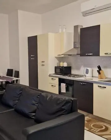Central Rocky Beach Apartamento Sliema